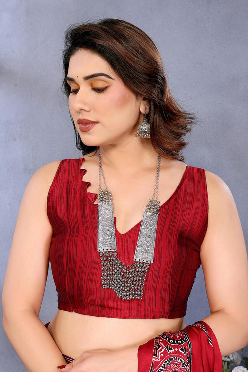 Load image into Gallery viewer, Girlish Red Ajrak Printed Soft Silk Saree With Ephemeral Blouse Piece
