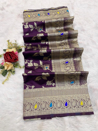 Inspiring Purple Soft Banarasi Silk Saree With Dazzling Blouse Piece