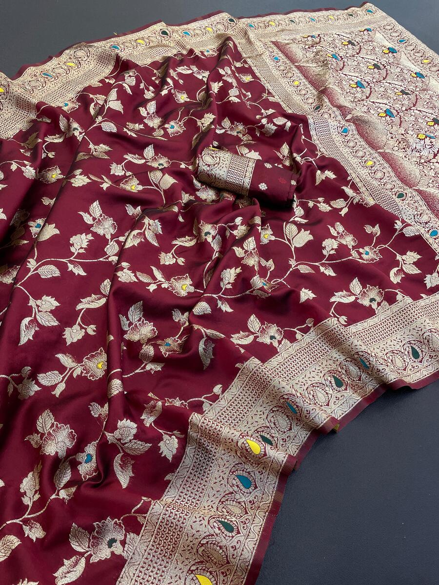 Charismatic Wine Soft Banarasi Silk Saree With Proficient Blouse Piece