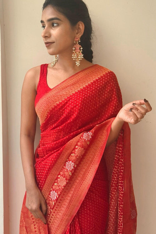 Load image into Gallery viewer, Beautiful Red Soft Banarasi Silk Saree With Snazzy Blouse Piece
