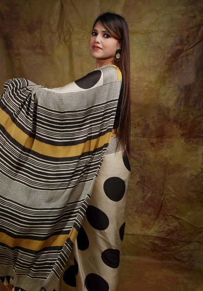 Engaging Beige Digital Printed Crape Silk Saree With Blooming Blouse Piece