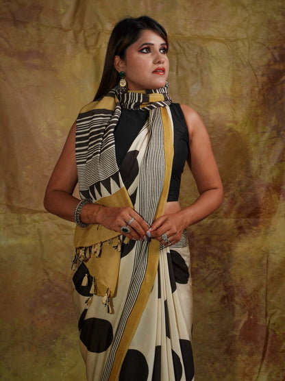 Engaging Beige Digital Printed Crape Silk Saree With Blooming Blouse Piece