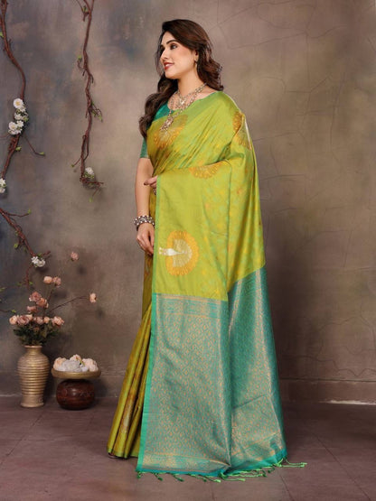 Engrossing Green Soft Banarasi Silk Saree With Gossamer Blouse Piece