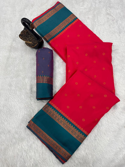 Gratifying Magenta Soft Banarasi Silk Saree With Prettiest Blouse Piece