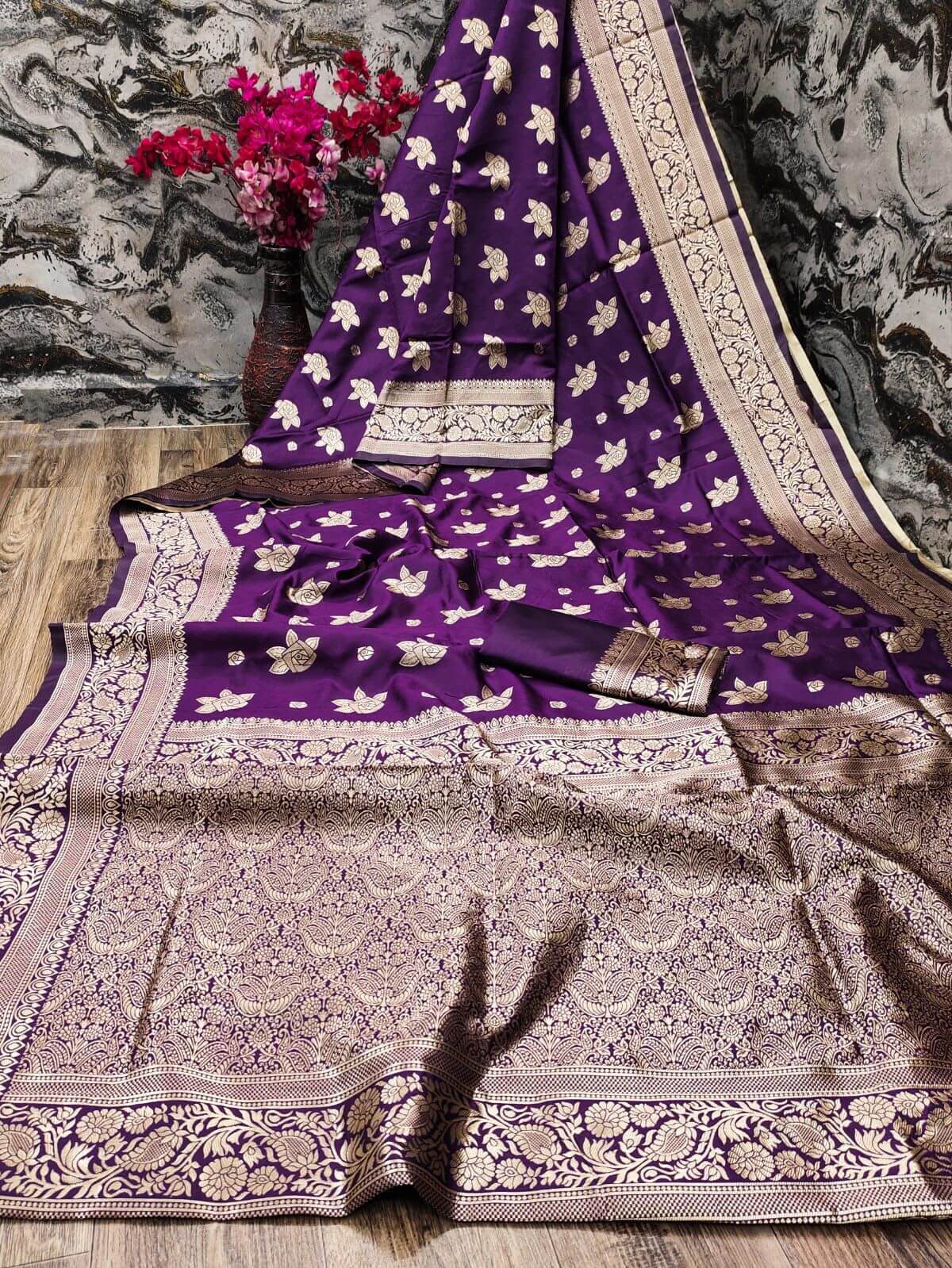 Marvellous Purple Soft Silk Saree With Nemesis Blouse Piece