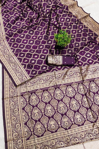 Stunning Purple Soft Silk Saree With Evocative Blouse Piece