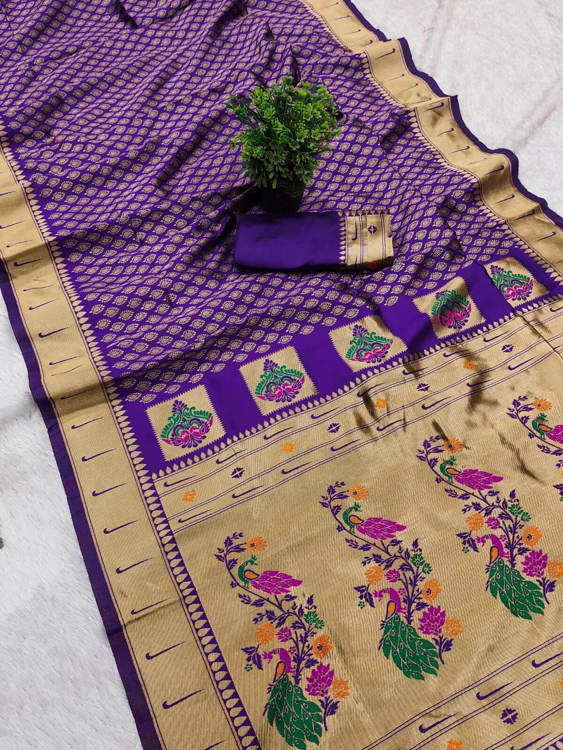 Pretty Royal Purple Paithani Silk Saree With Desiring Blouse Piece