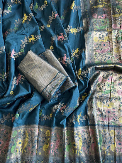 Sonorous Rama Soft Banarasi Silk Saree With Supernal Blouse Piece