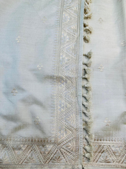 Delightful Off White Embroidery Work Tussar Silk Saree With Inimitable Blouse Piece