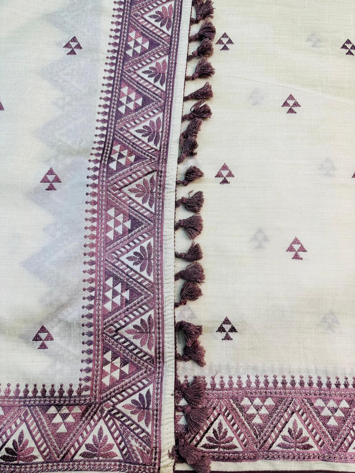 Desultory Off White Embroidery Work Tussar Silk Saree With Vibrant Blouse Piece