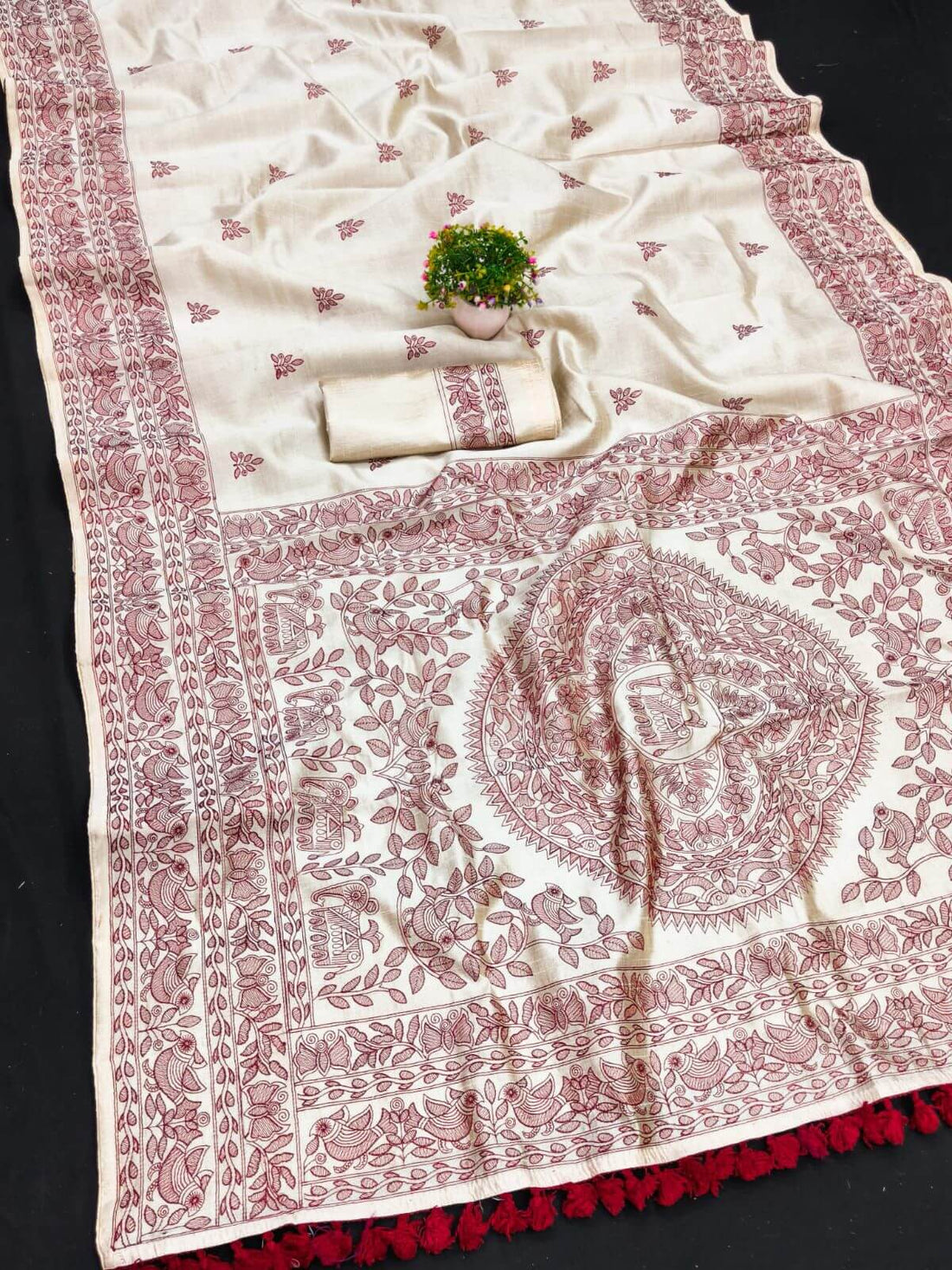Serendipity Off White Embroidery Work Tussar Silk Saree With Desuetude Blouse Piece