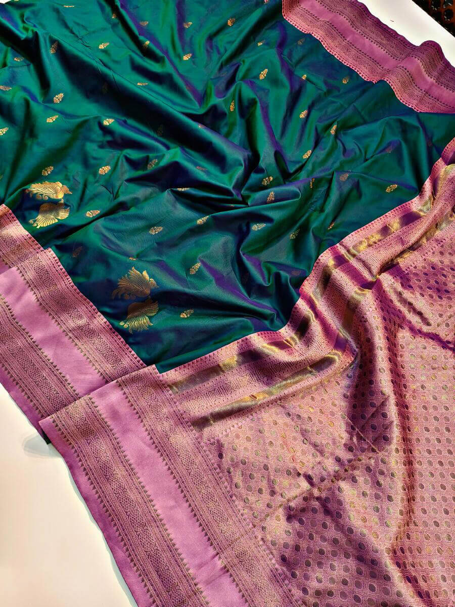 Nemesis Dark Green Soft Banarasi Silk Saree With Stunning Blouse Piece