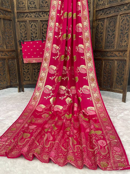 Gratifying Dark Pink Banarasi Dola Silk Saree With Flattering Blouse Piece