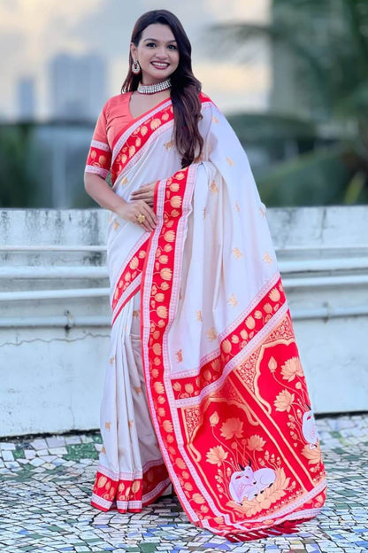 Panoply Off White Banarasi Pichwai Silk Saree With Imbrication Blouse Piece