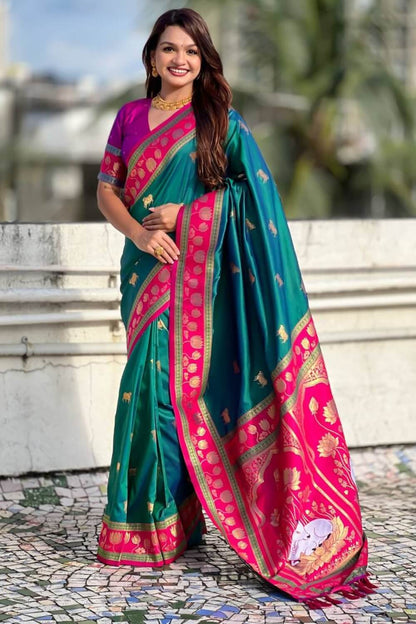 Conflate Rama Banarasi Pichwai Silk Saree With Jubilant Blouse Piece