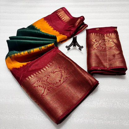 Exuberant Dark Green Banarasi Dola Silk Saree With Chatoyant Blouse Piece