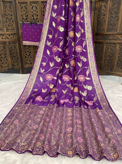 Splendiferous Purple Banarasi Dola Silk Saree With Flamboyant Blouse Piece