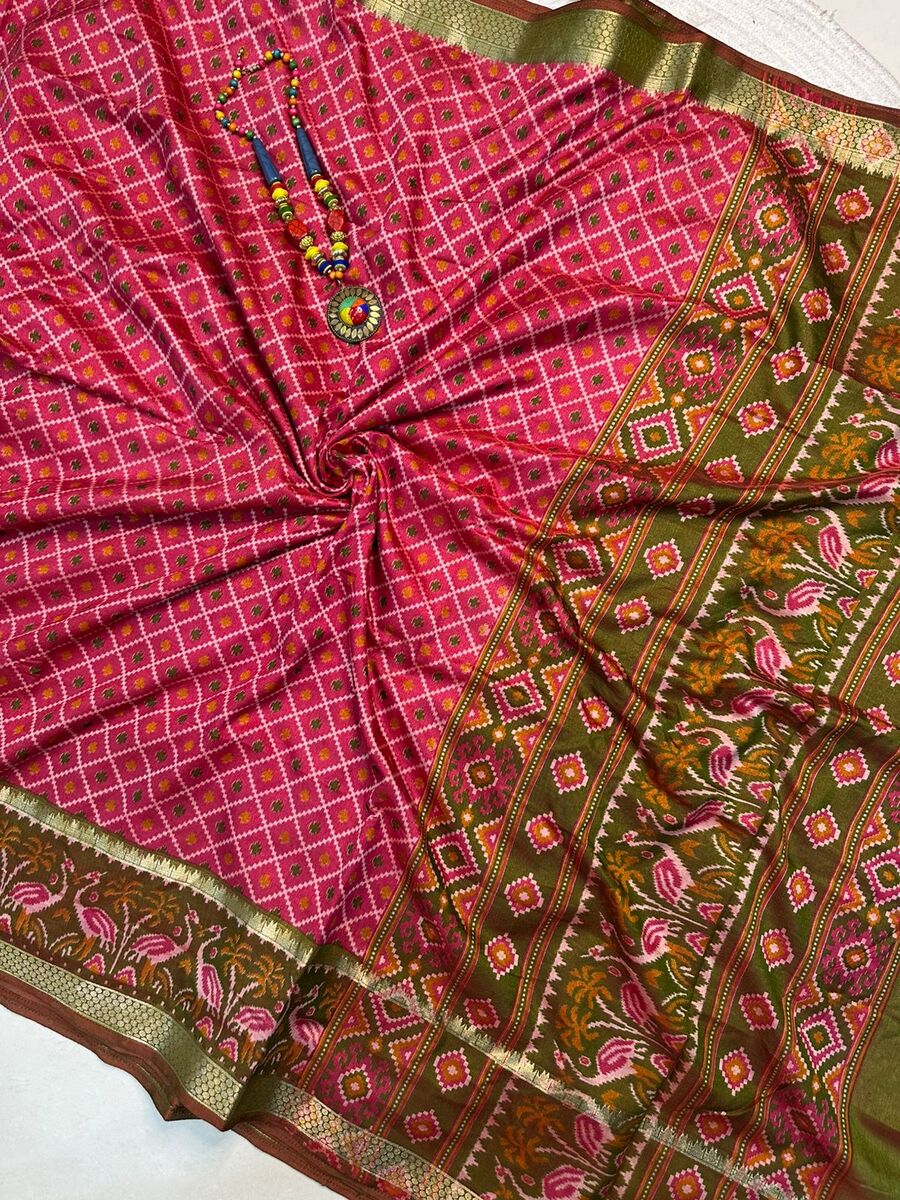 Glamorous Dark Pink Soft Printed Patola Silk Saree with Majestic Blouse Piece