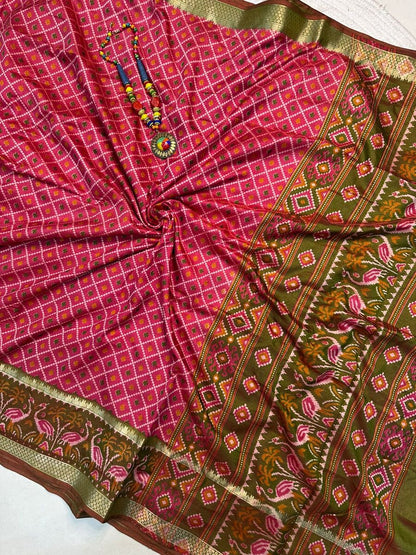 Glamorous Dark Pink Soft Printed Patola Silk Saree with Majestic Blouse Piece