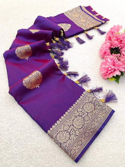 Dulcet Purple Pure Zari Weaving Banarasi Silk Saree With Dazzling Blouse Piece