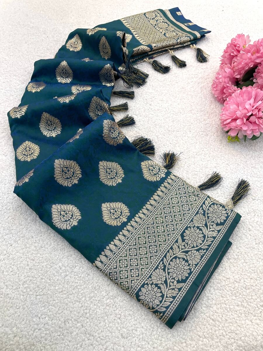Ethnic Rama Pure Zari Weaving Banarasi Silk Saree With Murmurous Blouse Piece