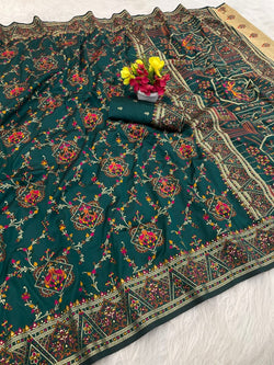 Dissemble Dark Green Pashmina Saree With Chatoyant Blouse Piece