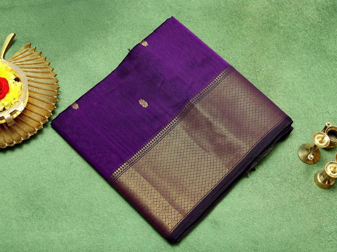 Groovy Purple Cotton Silk Saree With Adoring Blouse Piece