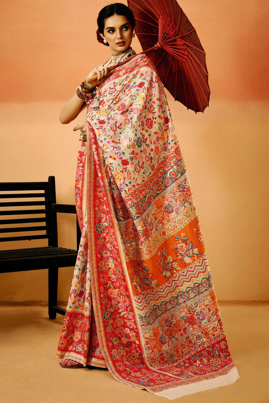 Fugacious Beige Pashmina Saree With Lagniappe Blouse Piece
