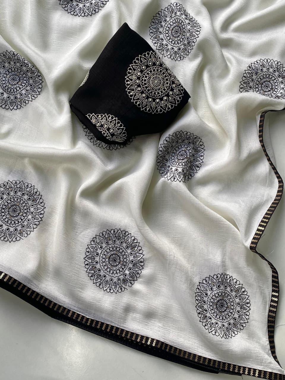 Most Flattering Off White Embroidery Work Crush Silk Saree With Moiety Blouse Piece