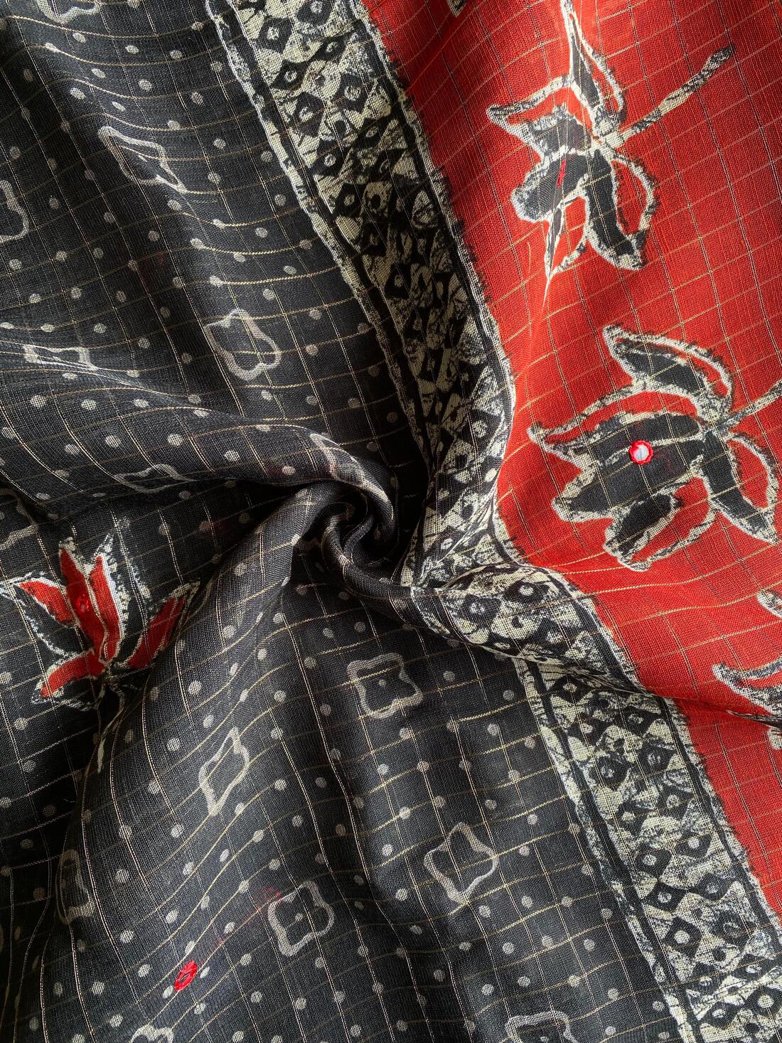 Admirable Black Printed Linen Silk Saree With Exuberant Blouse Piece