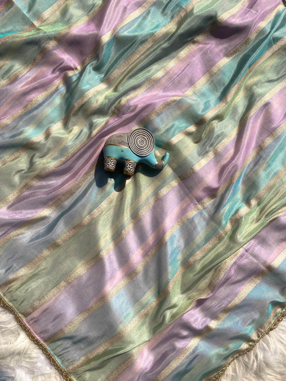 Magnetic Multicolor Soft Banarasi Tissue Silk Saree With Classy Blouse Piece