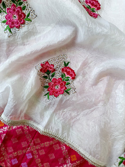 Sumptuous Off White Embroidery Work Crush Silk Saree With Intricate Blouse Piece