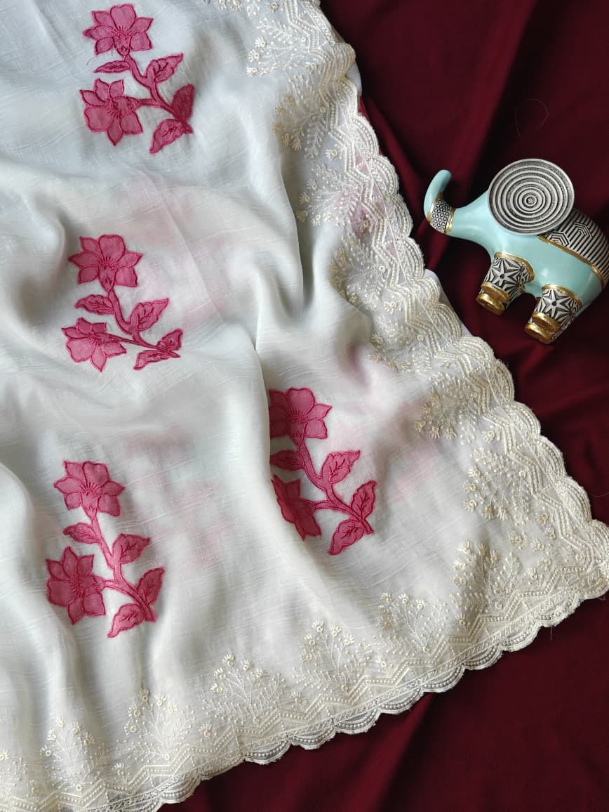 Demure Off White Embroidery Work Crush Silk Saree With Pleasant Blouse Piece