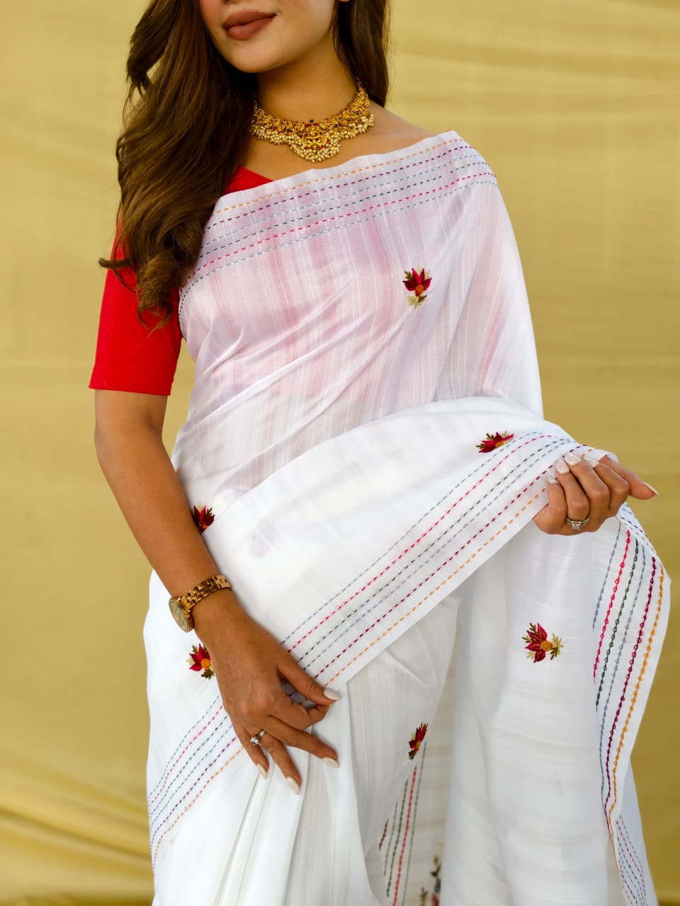 Verdant White Embroidery Work Tussar Silk Saree With Stunner Blouse Piece