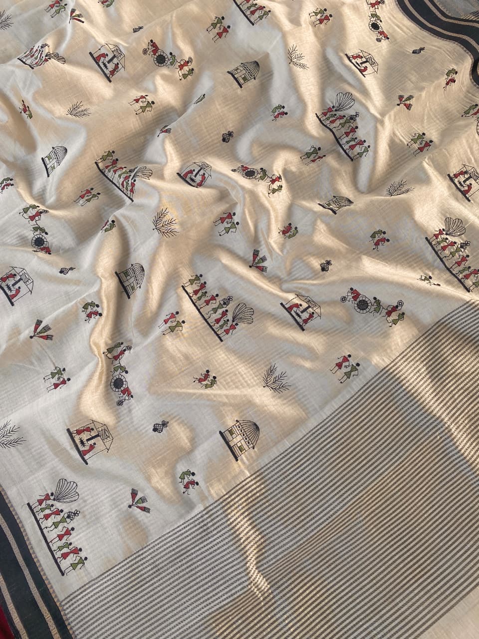 Vestigial Off White Embroidery Work Tussar Silk Saree With Mesmerising Blouse Piece