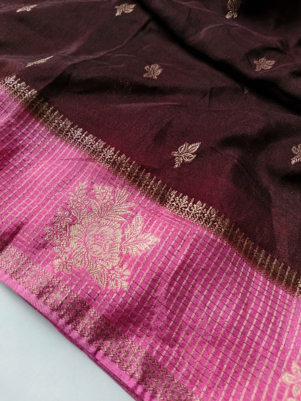 Appealing Wine Pure Viscose Banrasi Silk Saree With Admirable Blouse Piece