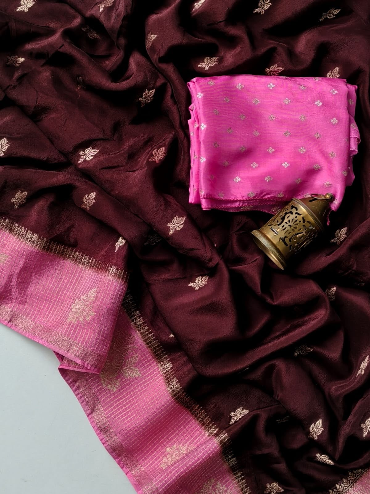 Appealing Wine Pure Viscose Banrasi Silk Saree With Admirable Blouse Piece