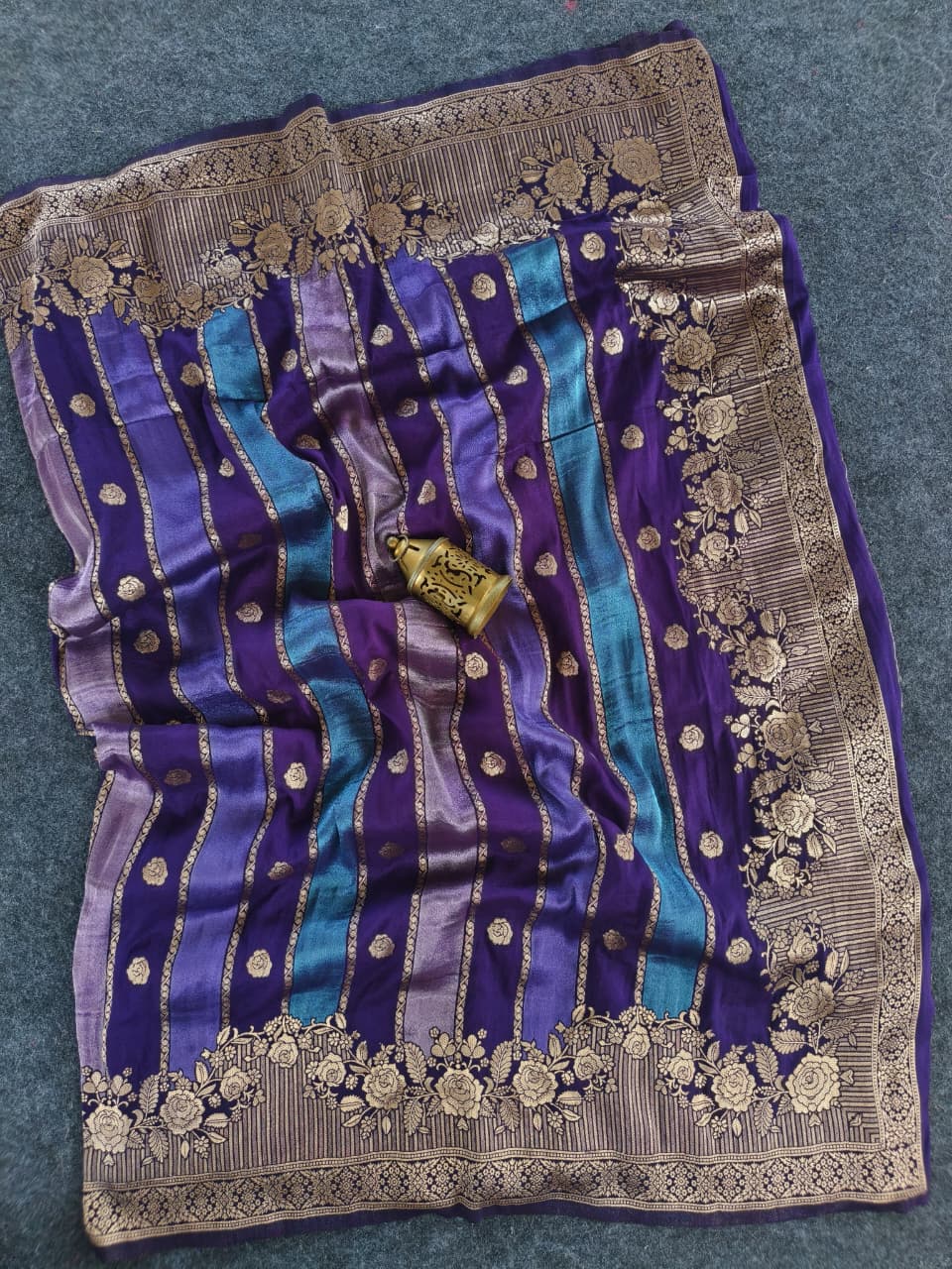 Pleasant Purple Pure Viscose Banrasi Silk Saree With Jazzy Blouse Piece