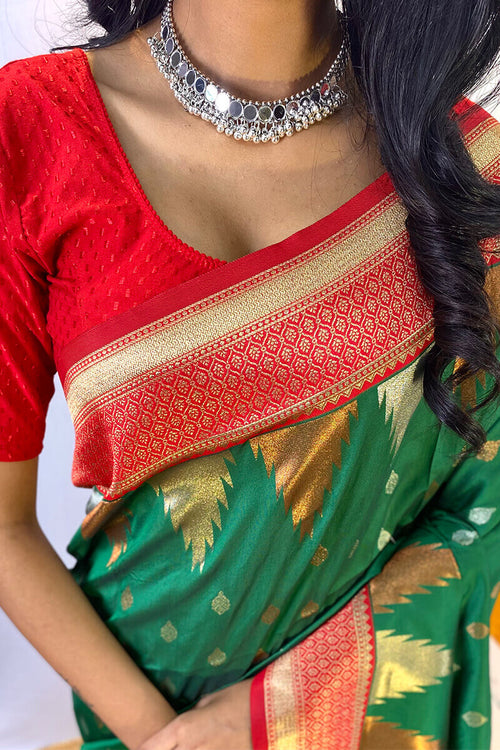 Load image into Gallery viewer, Precious Green Soft Banarasi Silk Saree With Elegant Blouse Piece
