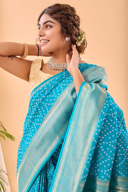 Load image into Gallery viewer, Exquisite Firozi Paithani Silk Saree With Precious Blouse Piece
