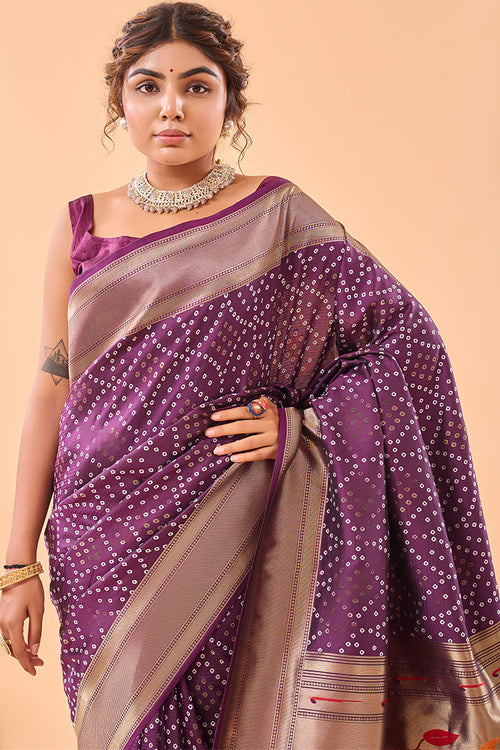 Load image into Gallery viewer, Charismatic Purple Paithani Silk Saree With Breathtaking Blouse Piece
