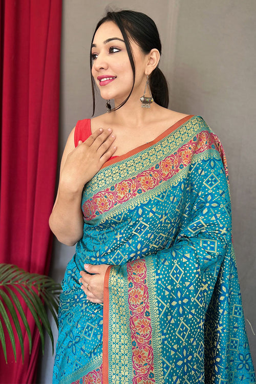 Load image into Gallery viewer, Stylish Firozi Paithani Silk Saree With Smart Blouse Piece
