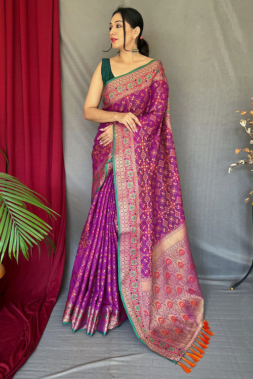 Load image into Gallery viewer, Flattering Purple Paithani Silk Saree With Marvellous Blouse Piece
