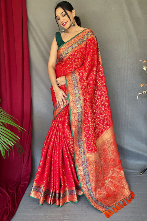 Load image into Gallery viewer, Captivating Red Paithani Silk Saree With Brood Blouse Piece
