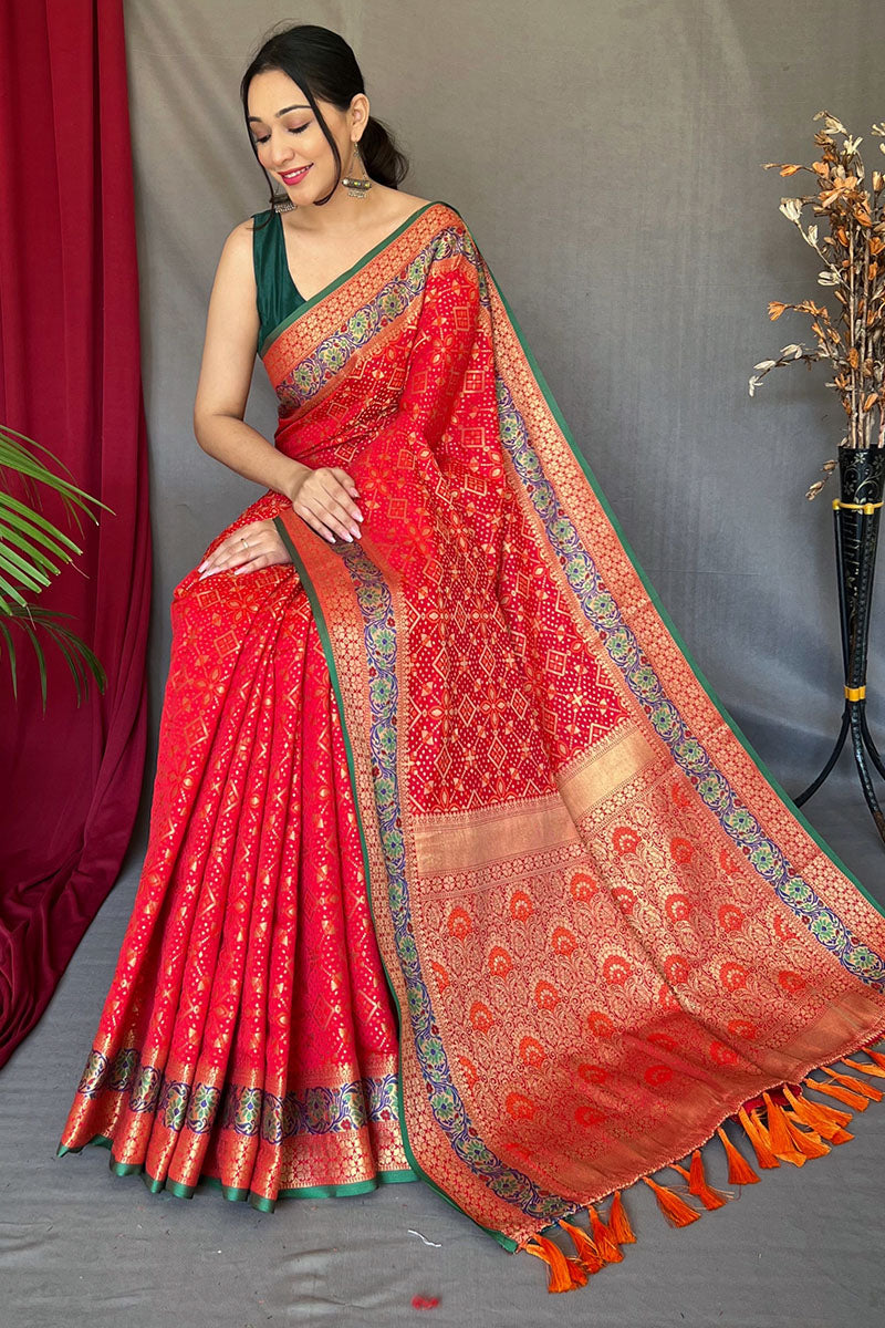 Captivating Red Paithani Silk Saree With Brood Blouse Piece