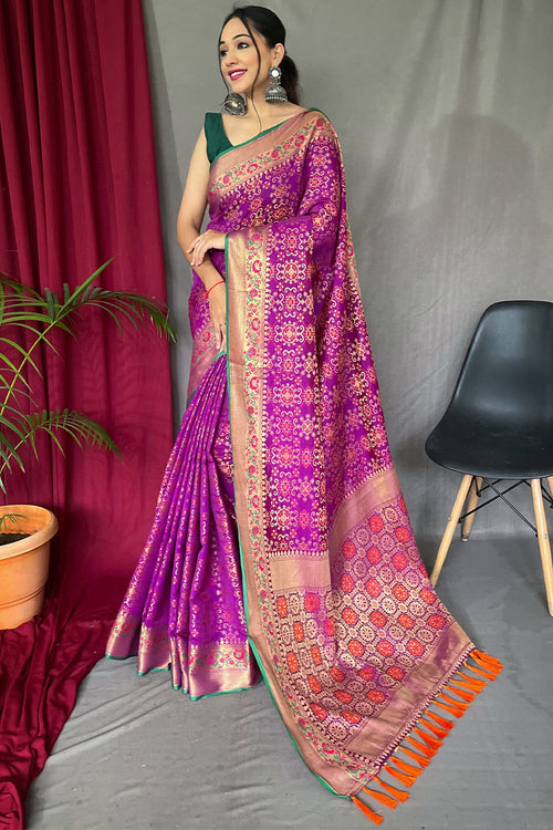 Load image into Gallery viewer, Profuse Purple Paithani Silk Saree With Engaging Blouse Piece
