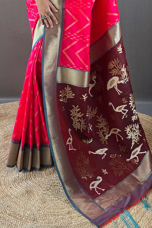 Load image into Gallery viewer, Amazing Dark Pink Soft Banarasi Silk Saree With Unequalled Blouse Piece
