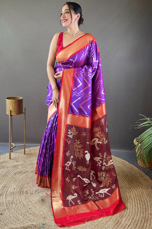 Load image into Gallery viewer, Brood Purple Soft Banarasi Silk Saree With Nebula Blouse Piece
