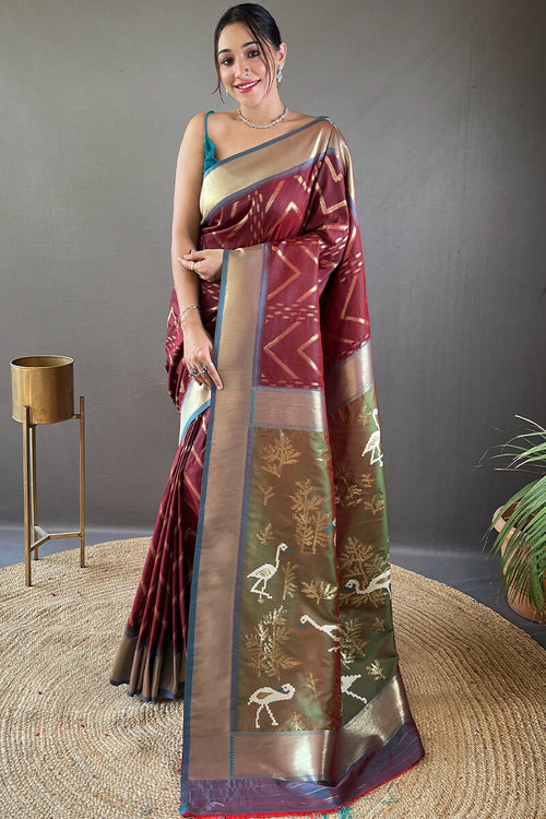 Load image into Gallery viewer, Engaging Wine Soft Banarasi Silk Saree With Tremendous Blouse Piece
