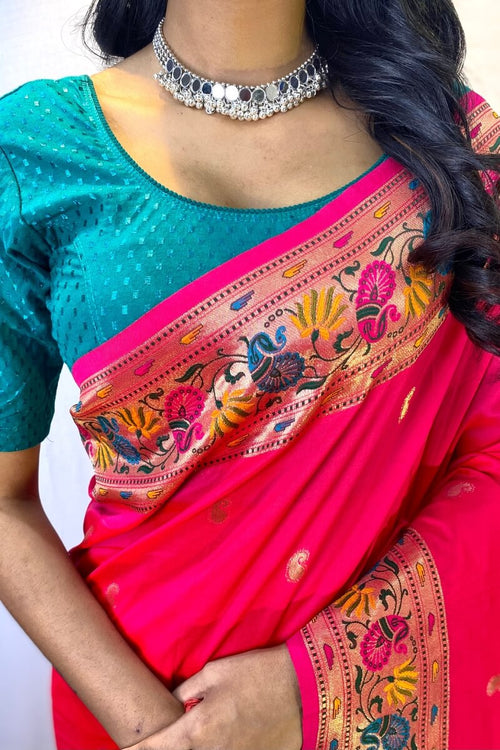 Load image into Gallery viewer, Engrossing Dark Pink Paithani Silk Saree With Pleasant Blouse Piece
